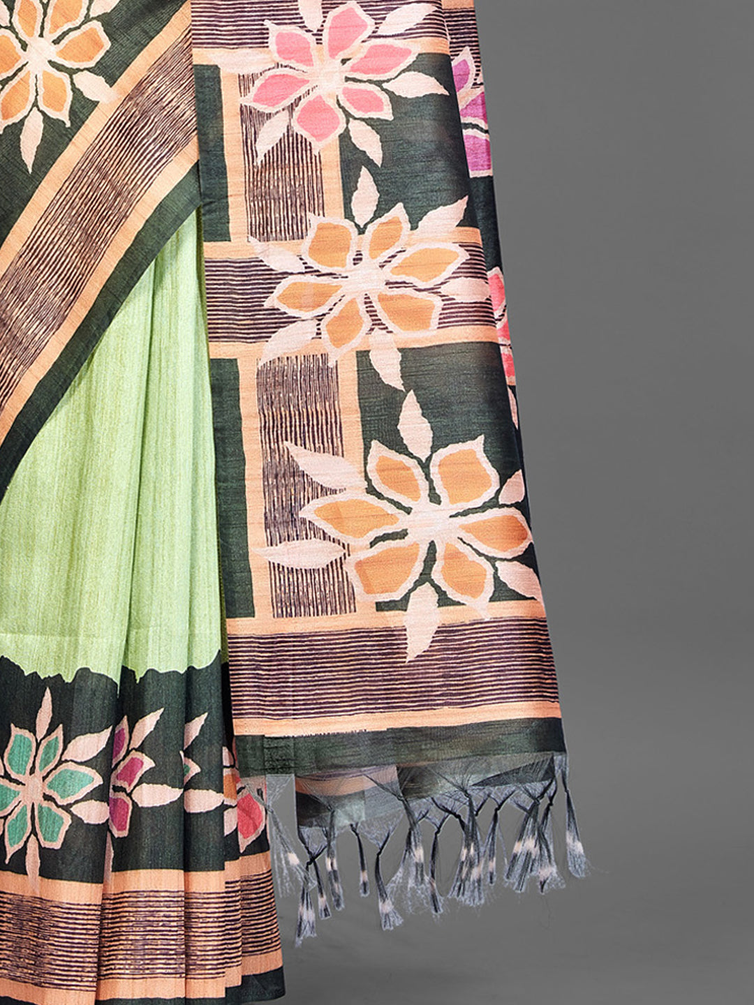 Manipuri Silk Green Digital Print Designer Saree With Blouse