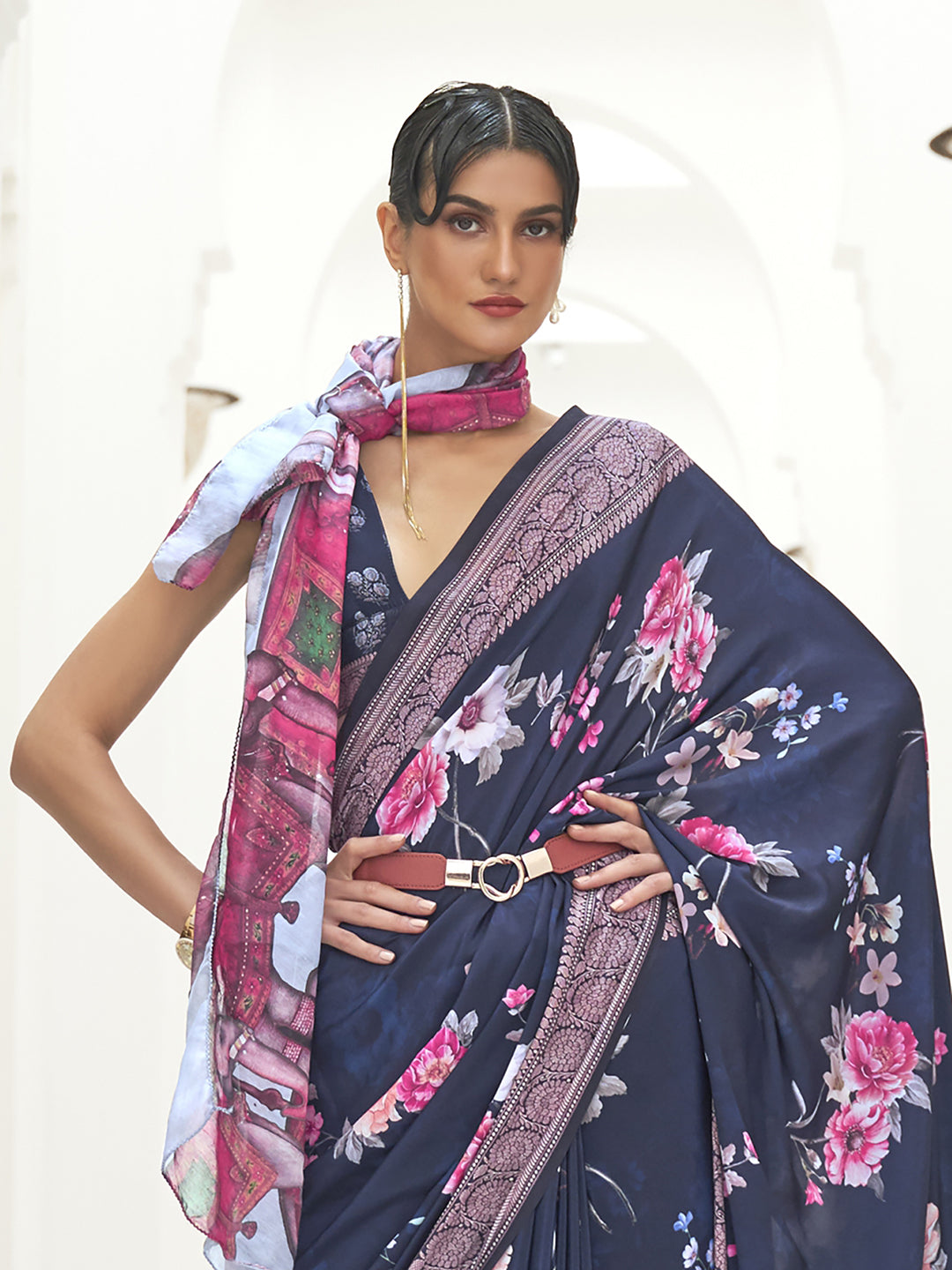 Crepe Navy Blue Digital Print Celebrity Saree With Blouse