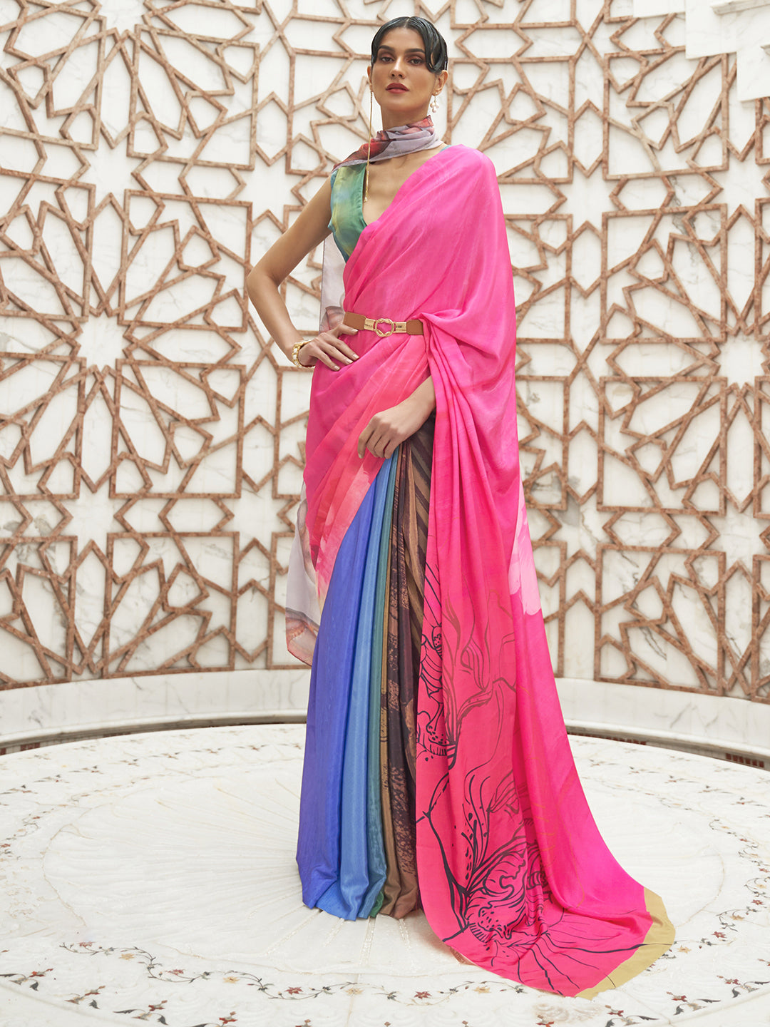 Crepe Pink Digital Print Celebrity Saree With Blouse