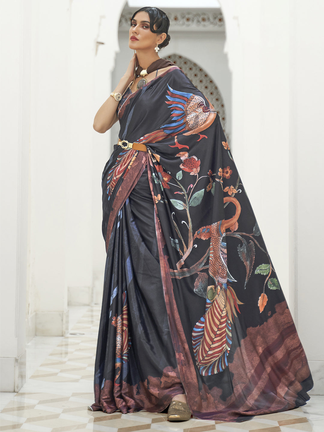 Crepe Black Digital Print Celebrity Saree With Blouse