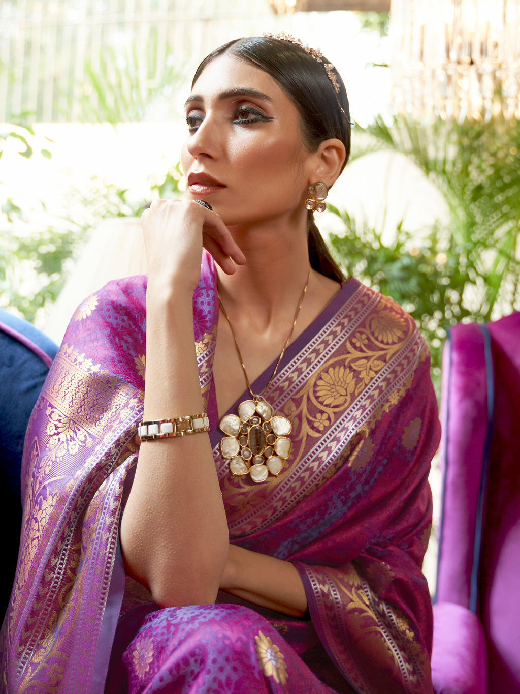 Silk Blend Magenta WovenDesign HandloomSaree With Blouse Piece