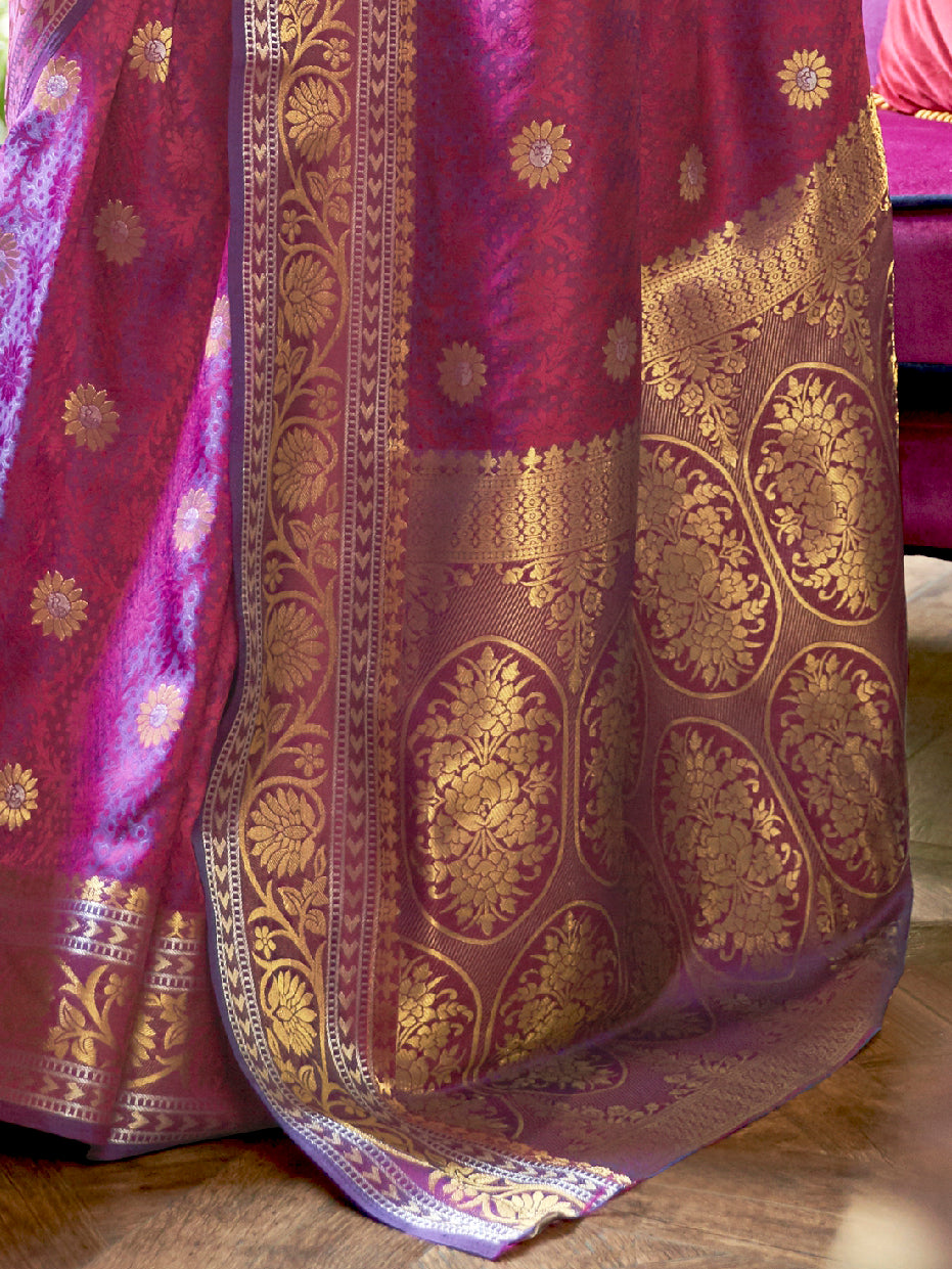 Silk Blend Magenta WovenDesign HandloomSaree With Blouse Piece