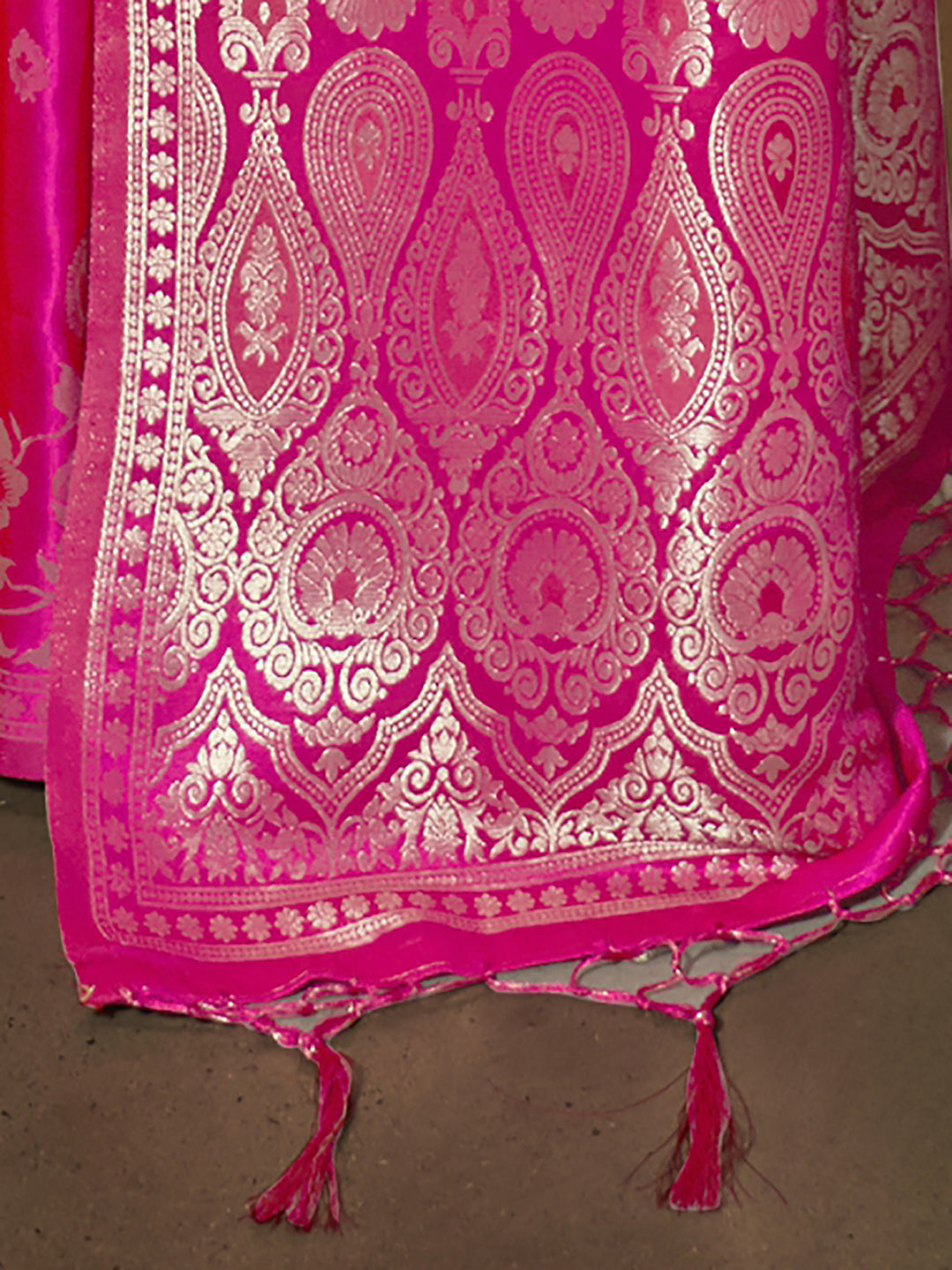 Silk Blend Pink Woven Design Designer Saree With Blouse