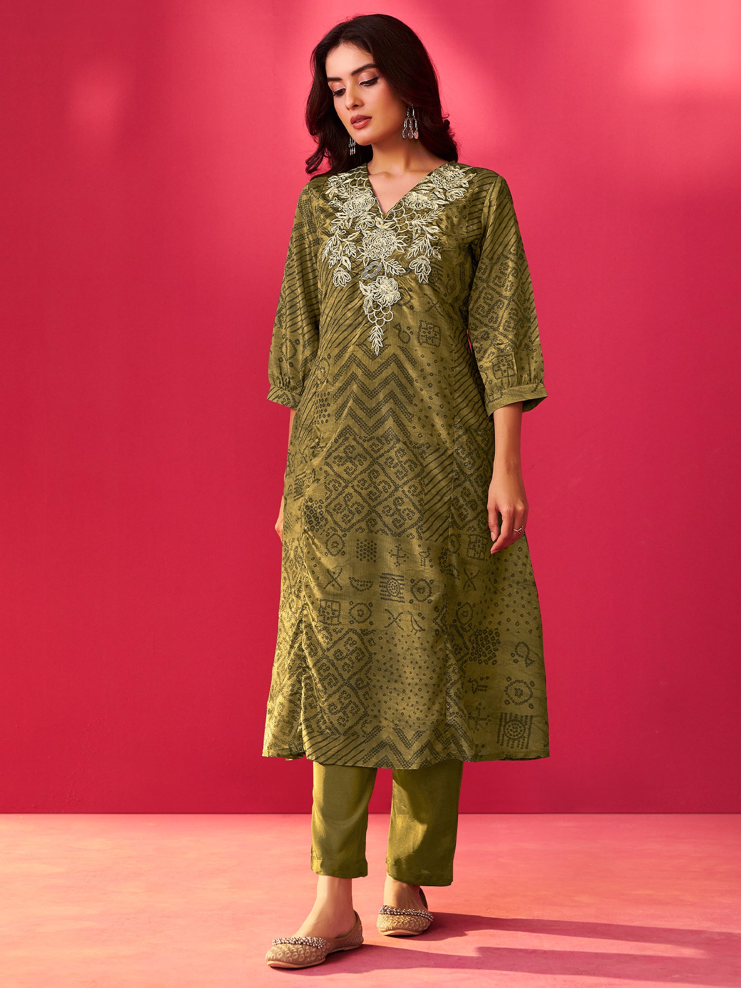 Indo Era Green Embroidered Straight Kurta Trousers Set-IE
