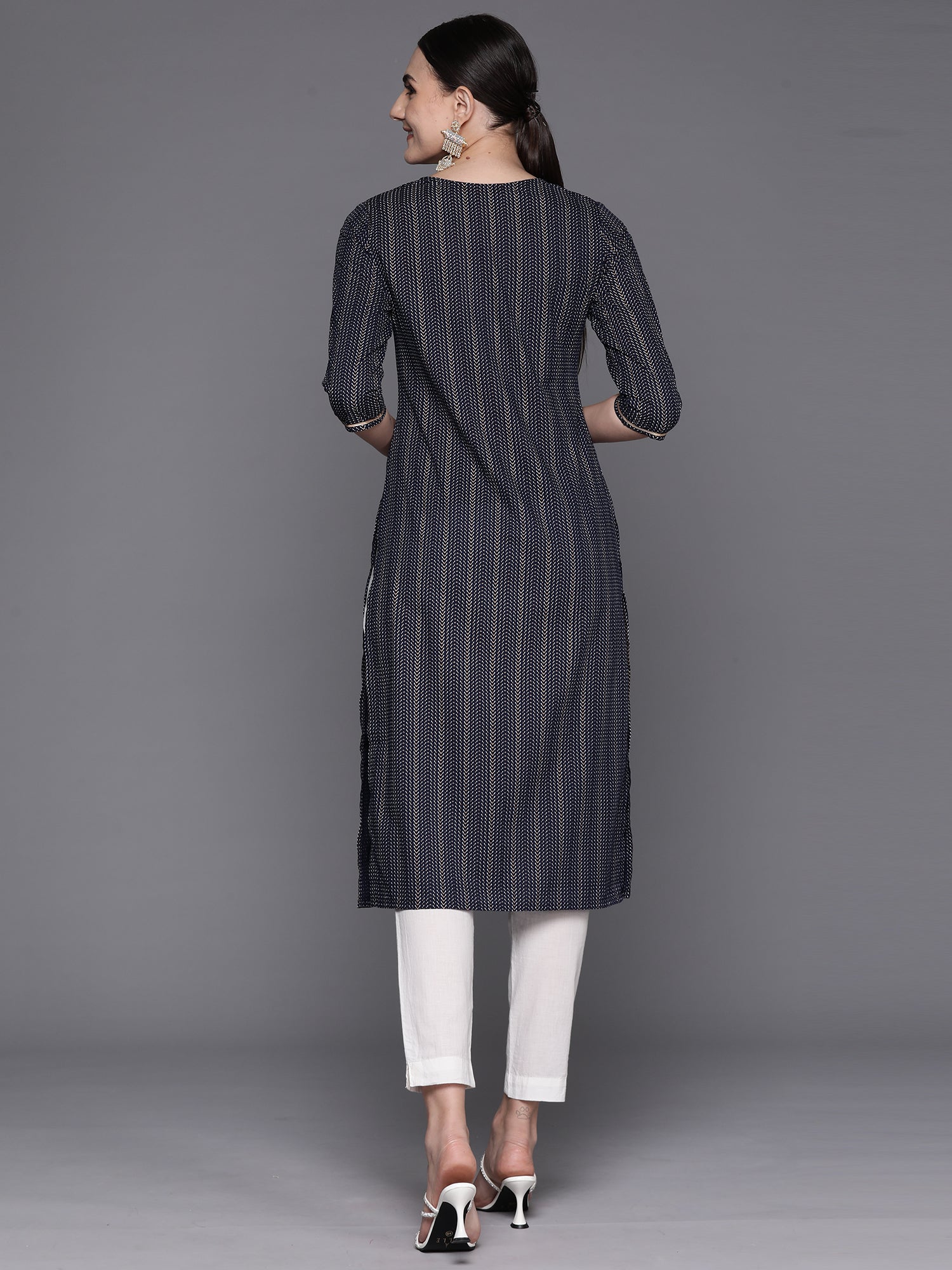 Navy Blue Embroidered Straight Kurtas