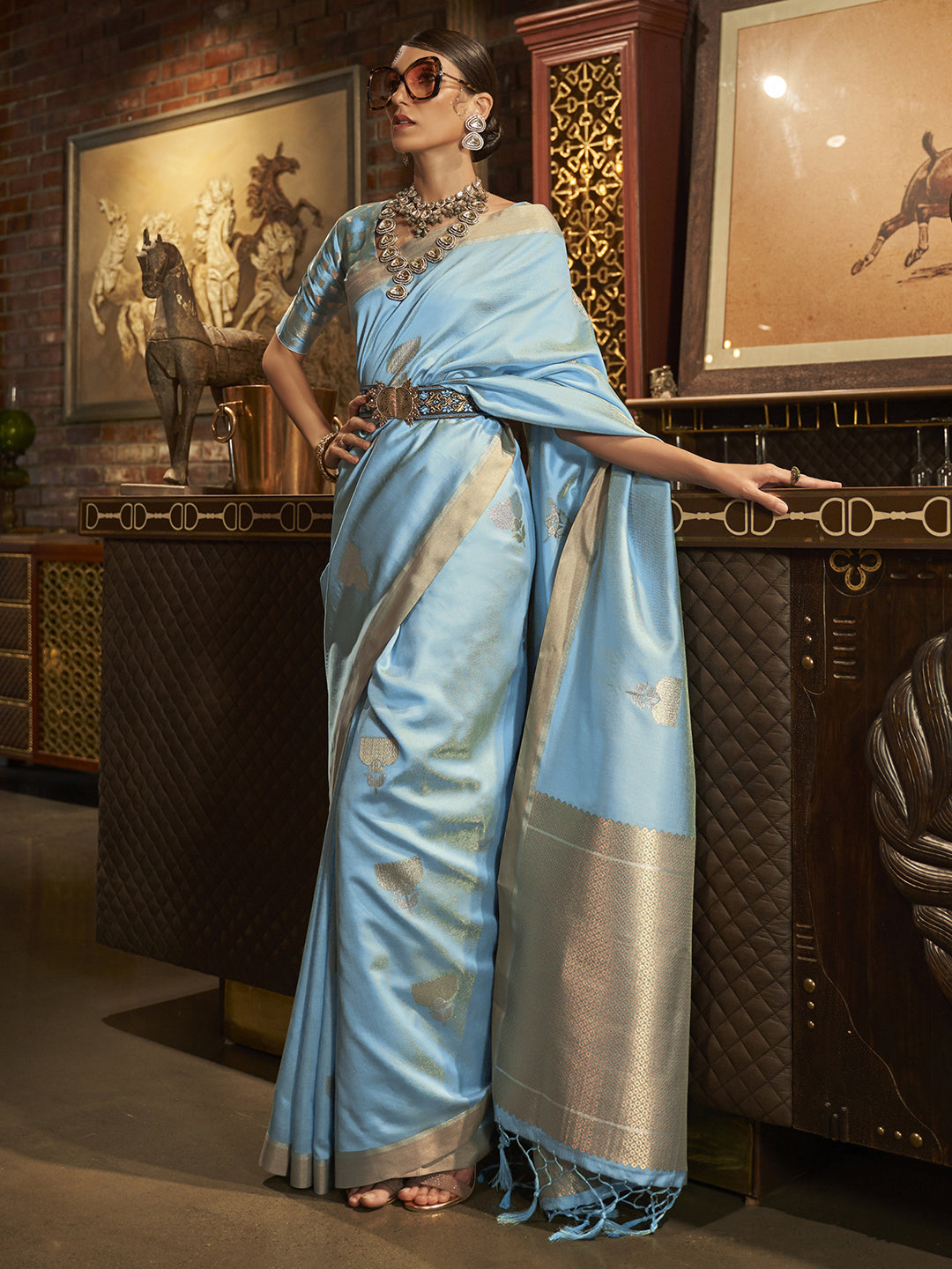 Silk Blend Turquoise Woven Design Handloom Saree With Blouse