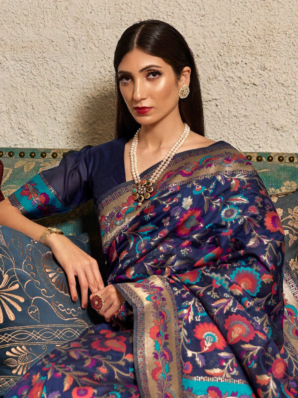 Modal NavyBlue WovenDesign Wovensaree With Blouse Piece