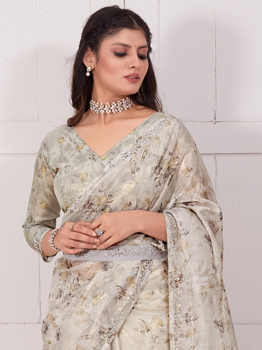 Organza Cream Embellished Designer Saree With Blouse