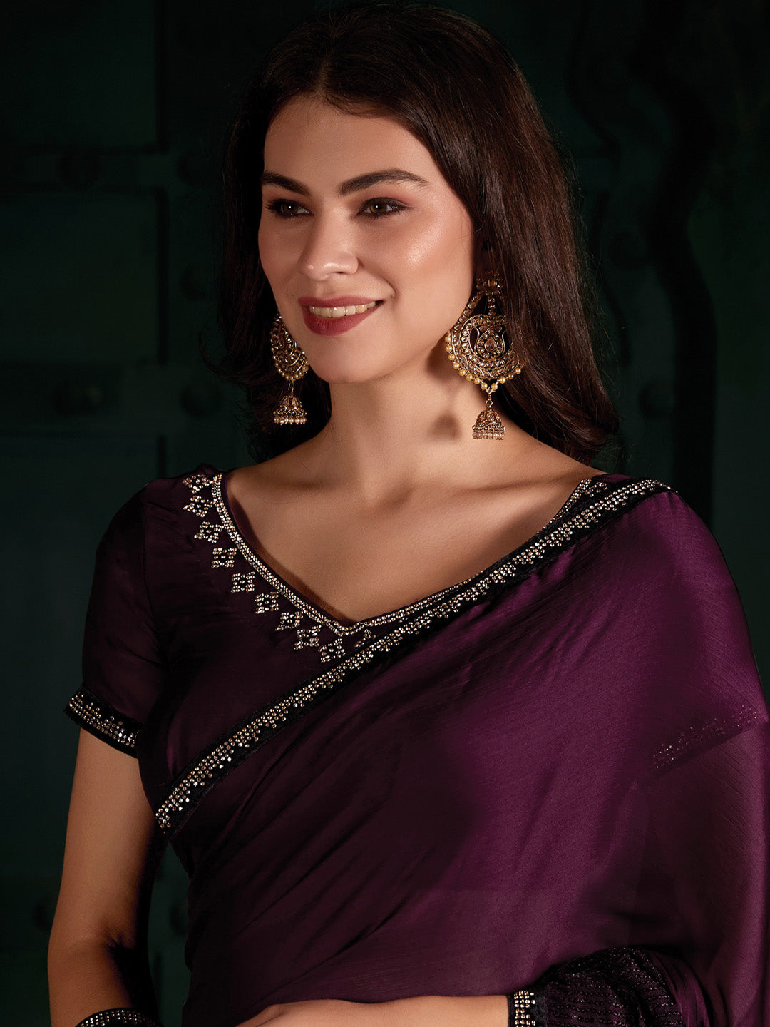 Chiffon Magenta Embellished Designer Saree With Blouse