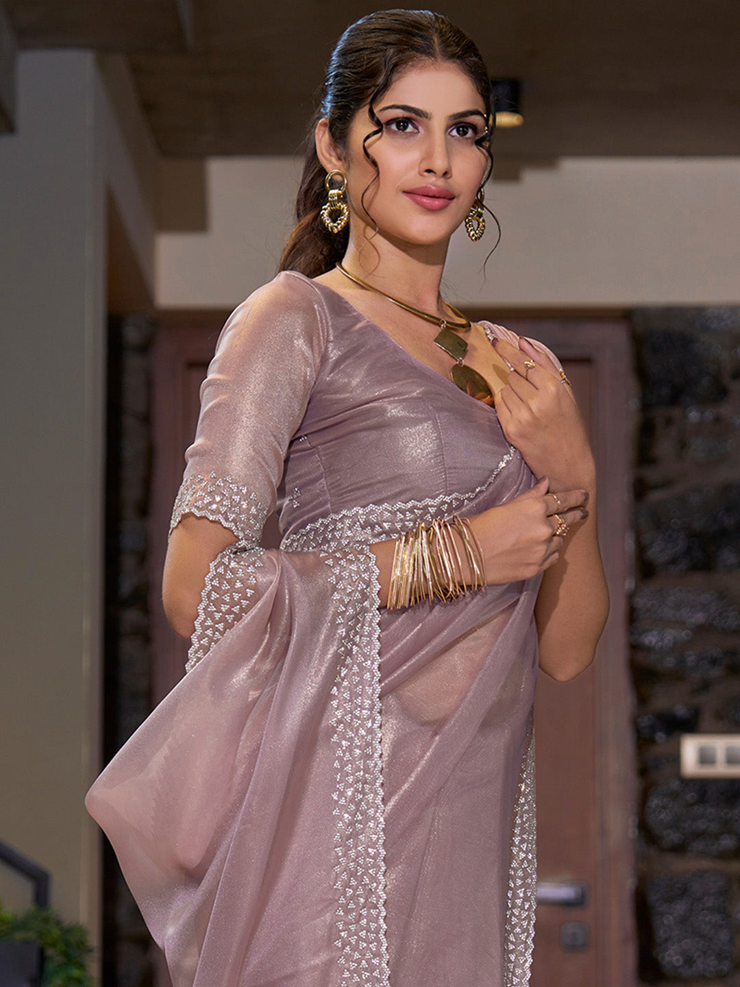 Organza Mauve Embellished Designer Saree With Blouse