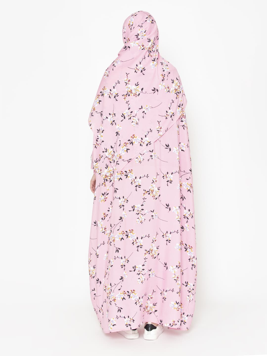 Daisy Floral Winsome Prayer Gown