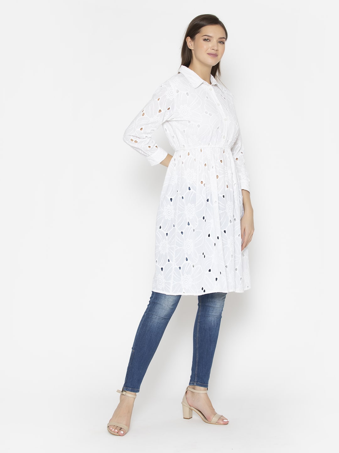 Serenity Daisy Minimalistic Dress White