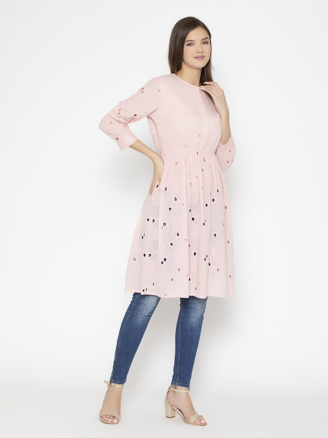 Serenity Daisy Minimalistic Dress Pink