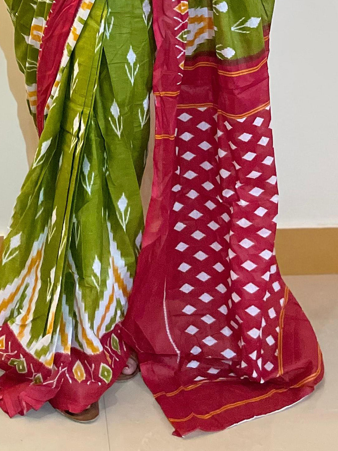 Cotton Green Printed Designer Saree With Blouse