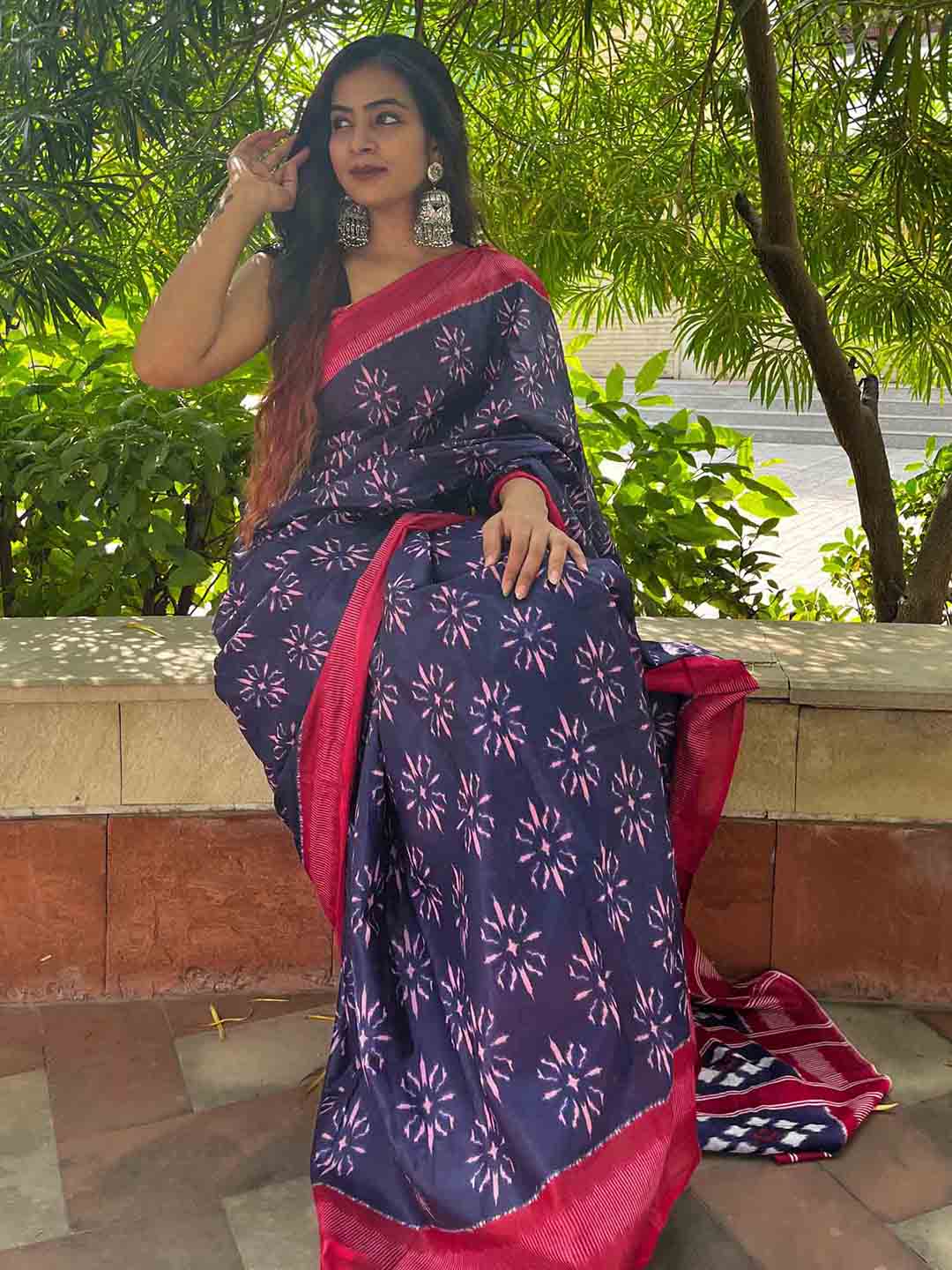 Cotton Navy Blue Printed Designer Saree With Blouse