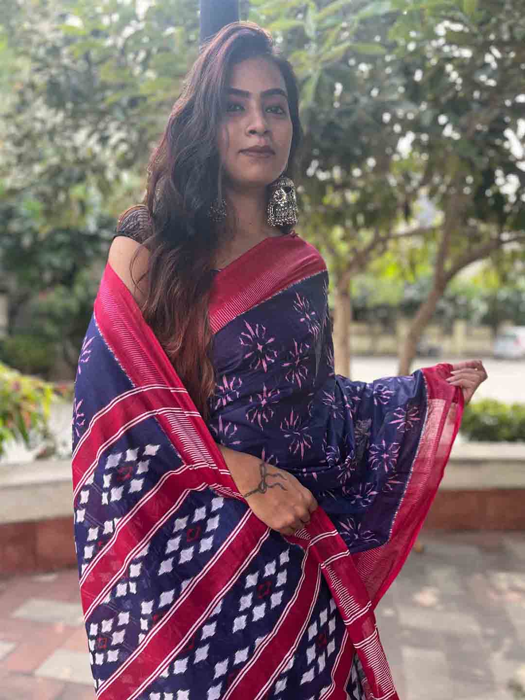 Cotton Navy Blue Printed Designer Saree With Blouse