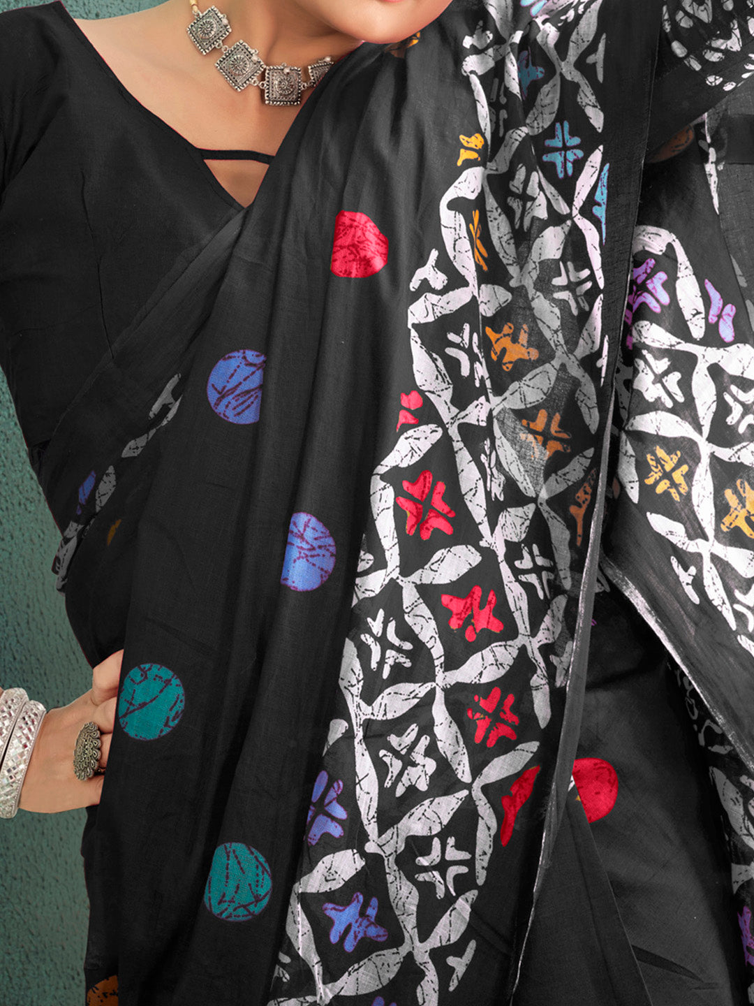Cotton Black Printed Designer Saree With Blouse