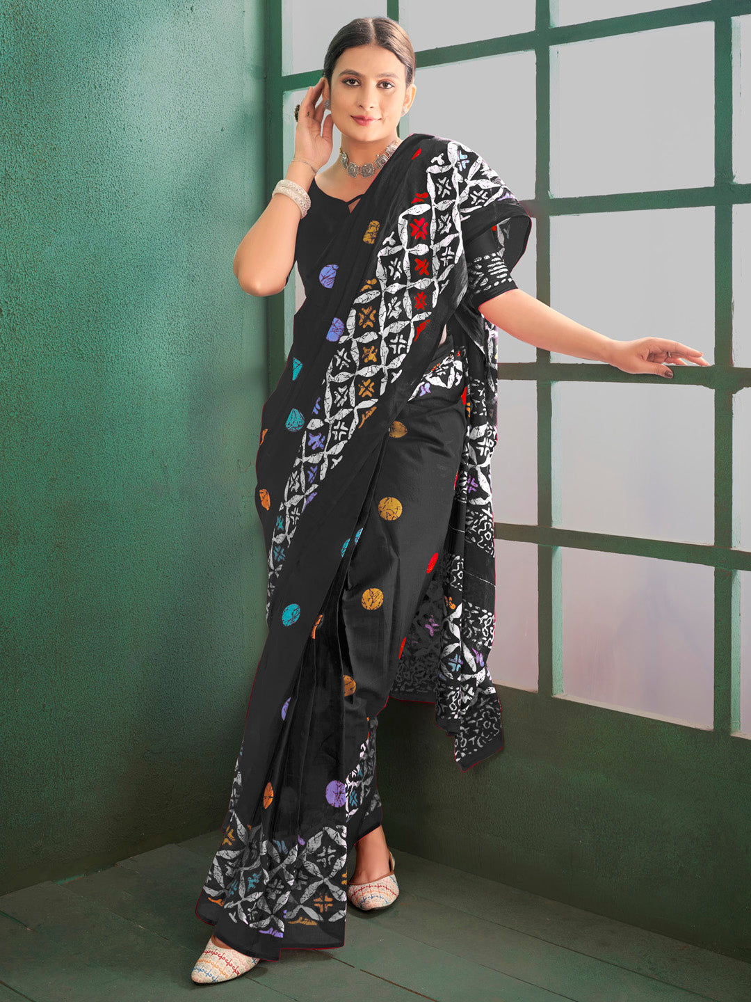 Cotton Black Printed Designer Saree With Blouse