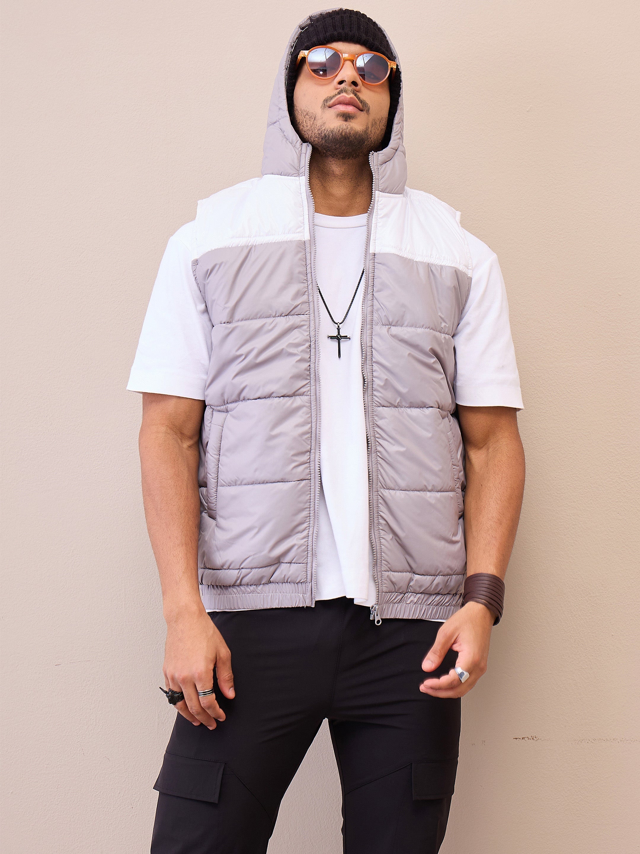 Men Grey & White ColorBlock Hoodie Sleeveless Jacket