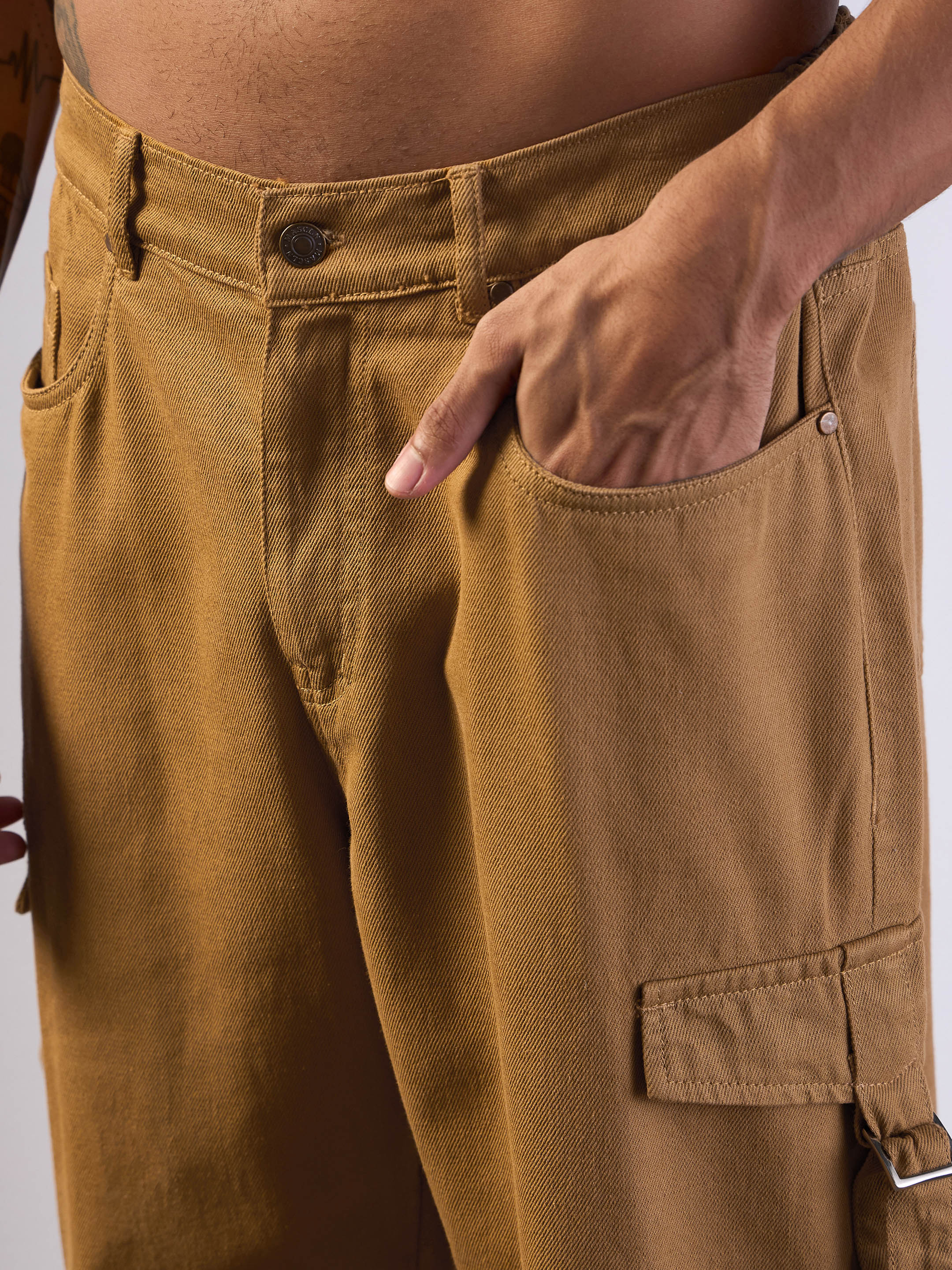 Men Tan Brown Side Pocket Baggy Cargo Jeans