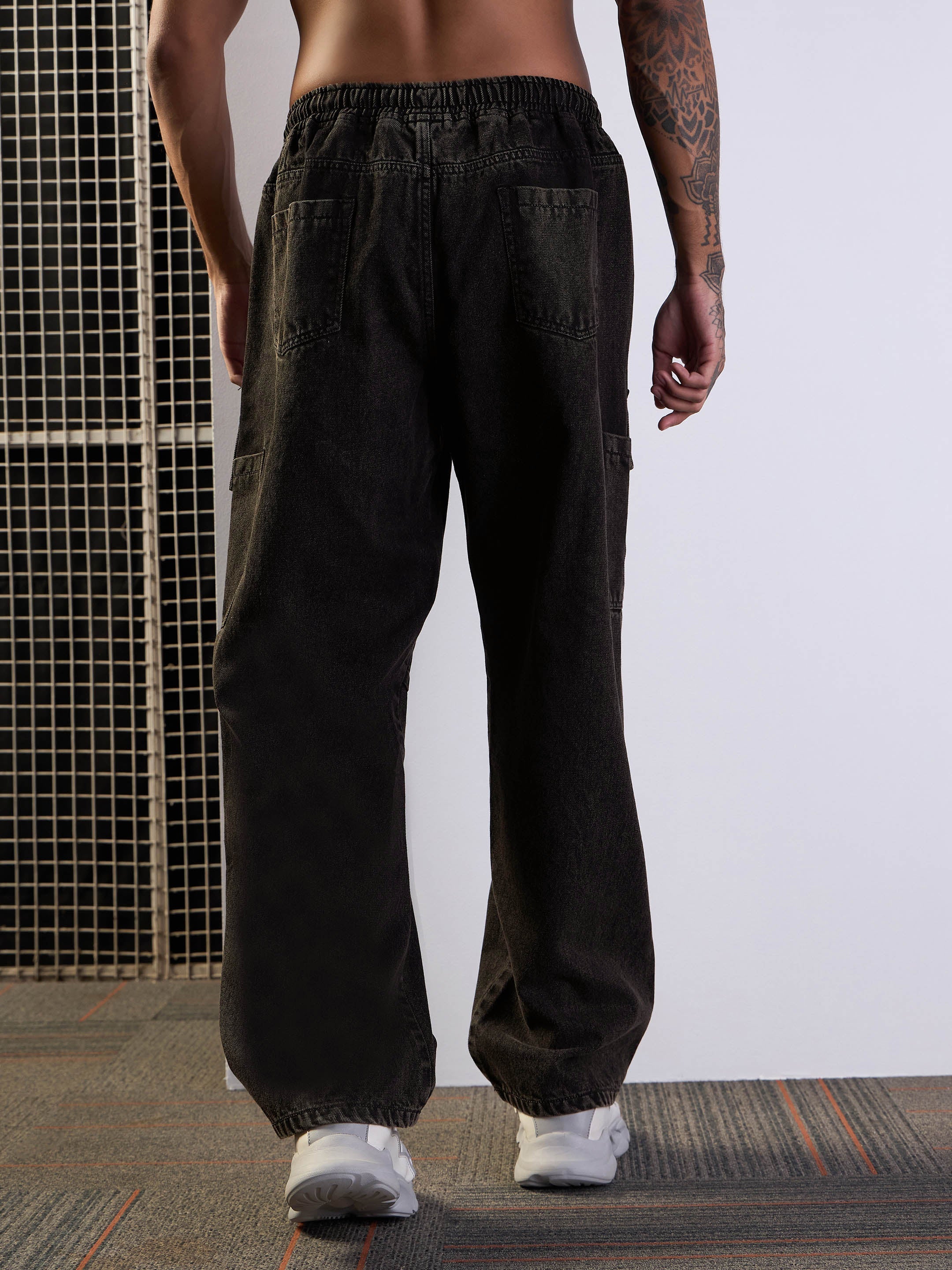 Men Black Front Detail Baggy Cargo Jeans