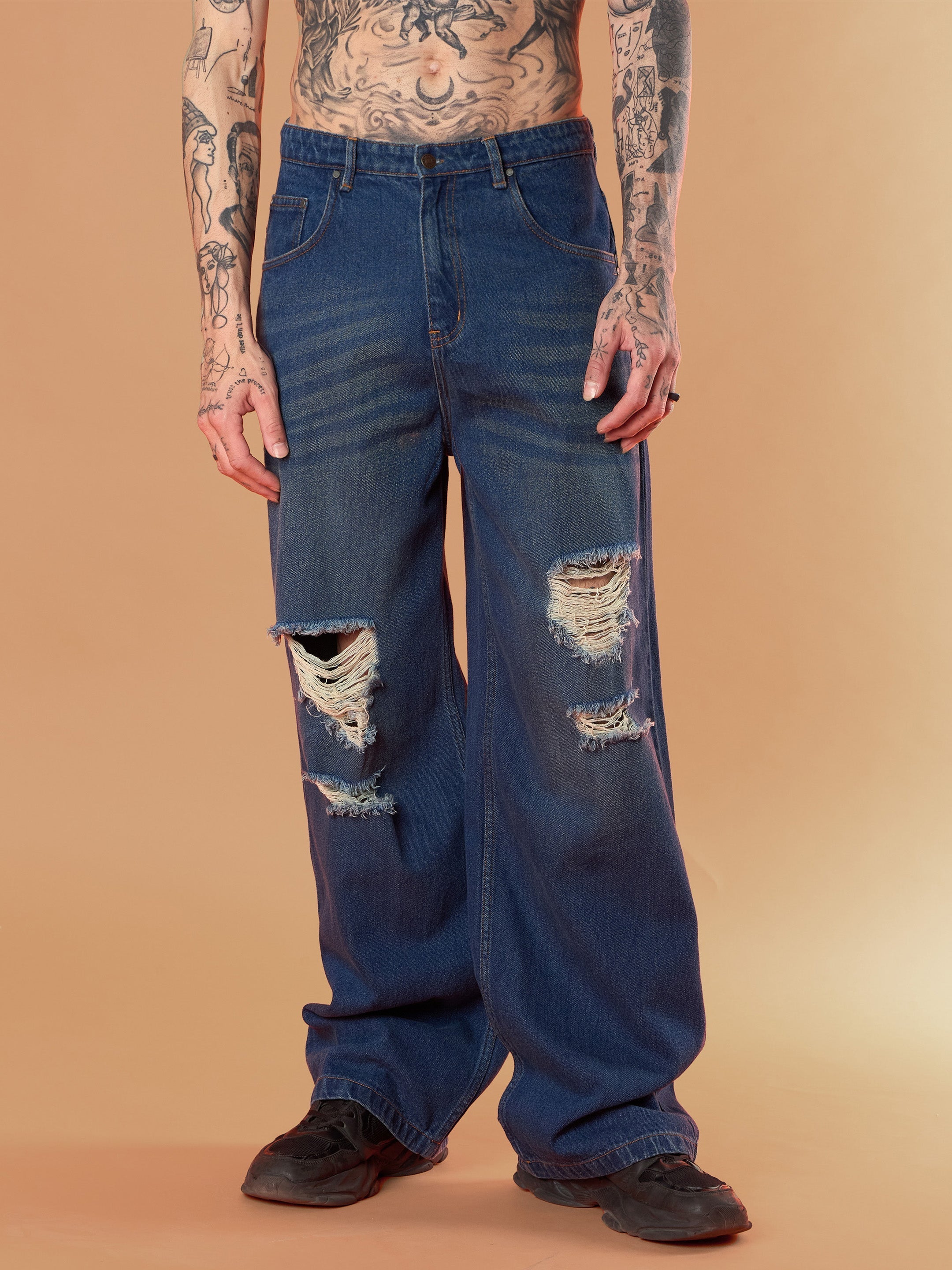 Men Blue Washed Front Distressed Wide Leg Jeans