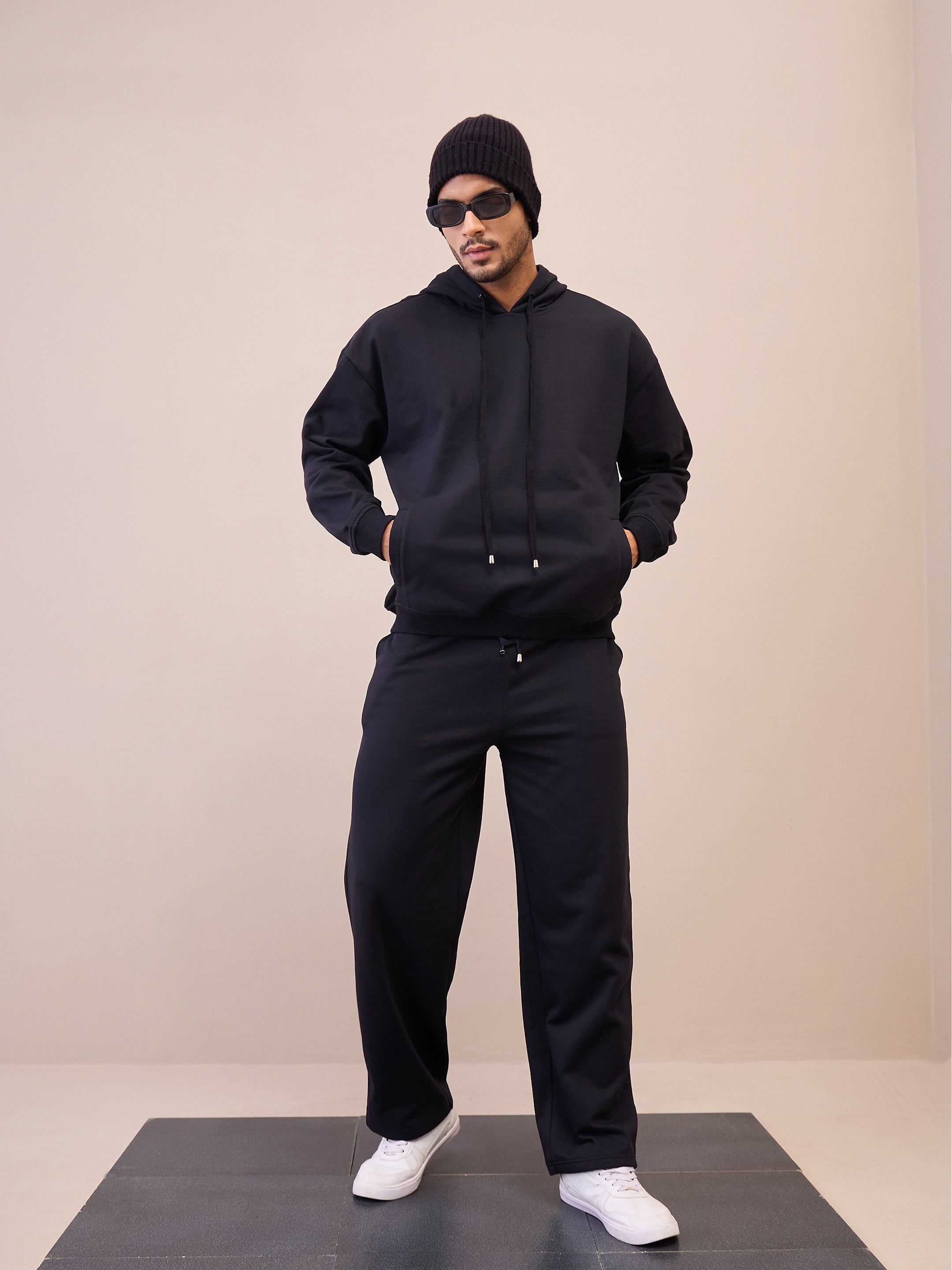 Men Black Oversize Sweatpants