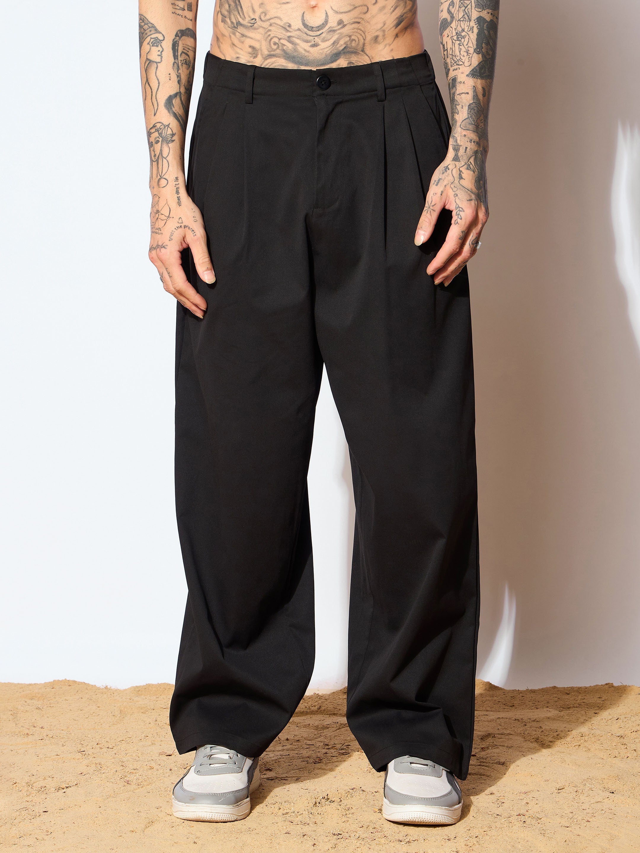 Men Black Front Pleated Korean Pants