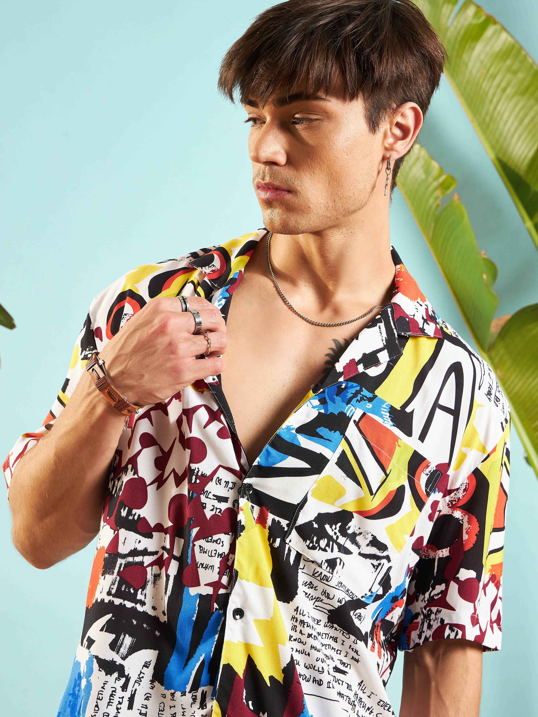 Men White Multi Colour Abstract Shirt With Shorts