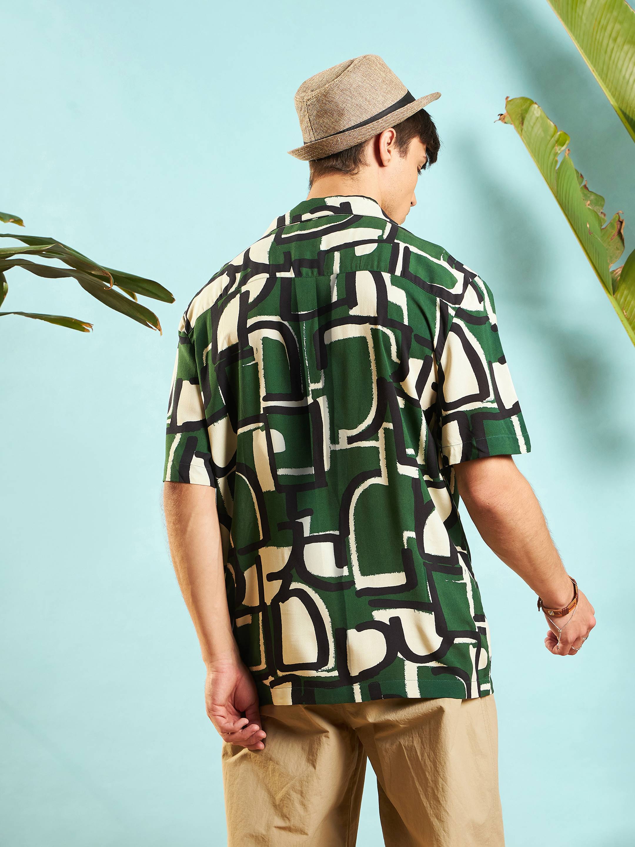 Men Green Abstract Print Relax Fit Shirt