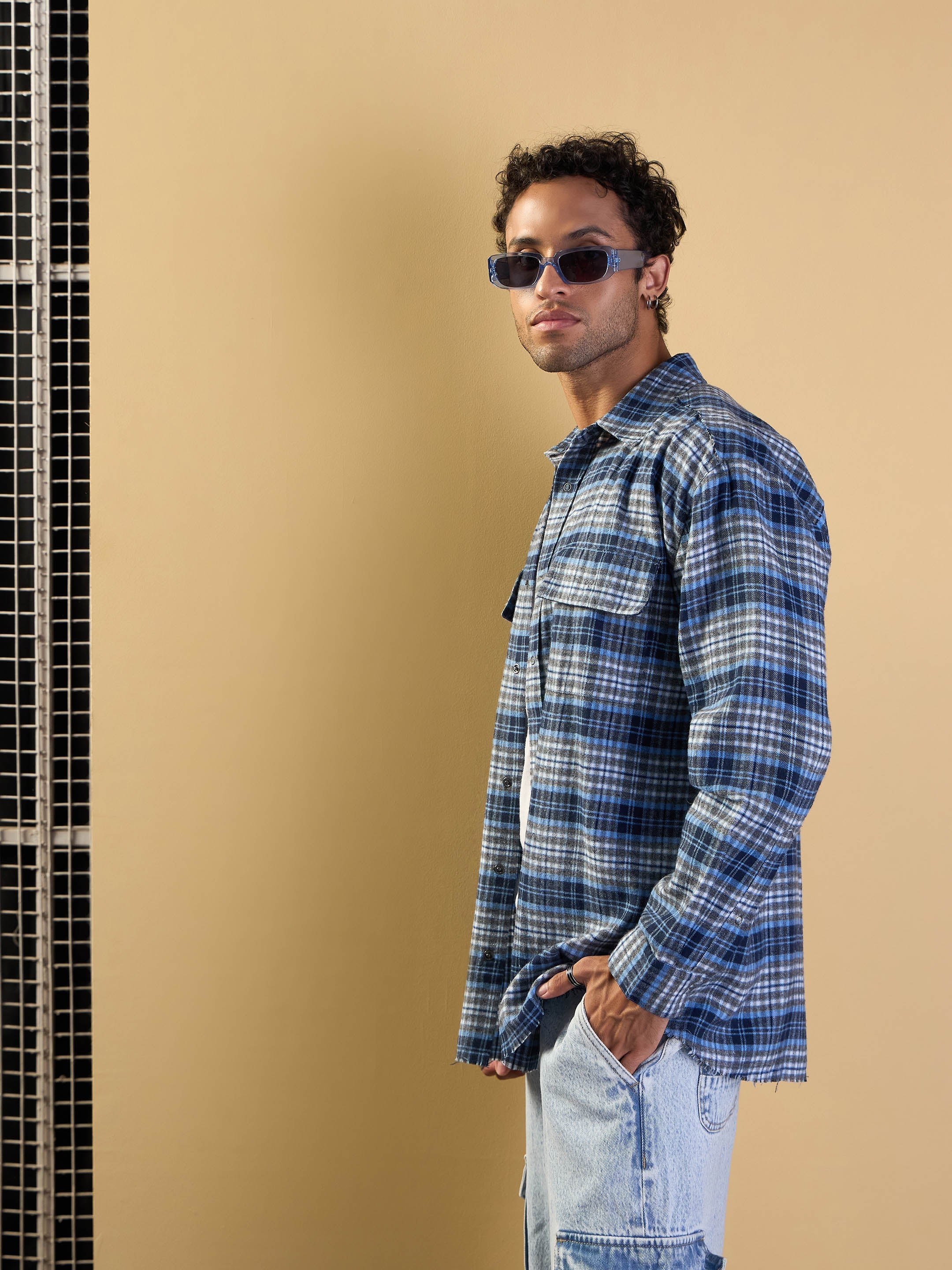 Men Grey & Blue Check Raw Edge Hem Oversize Shirt