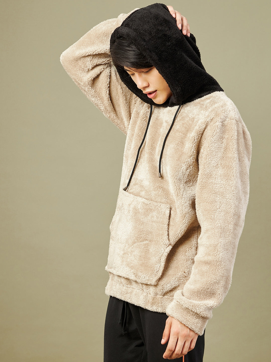 Men Light Grey Fur Colorblock Hoodie