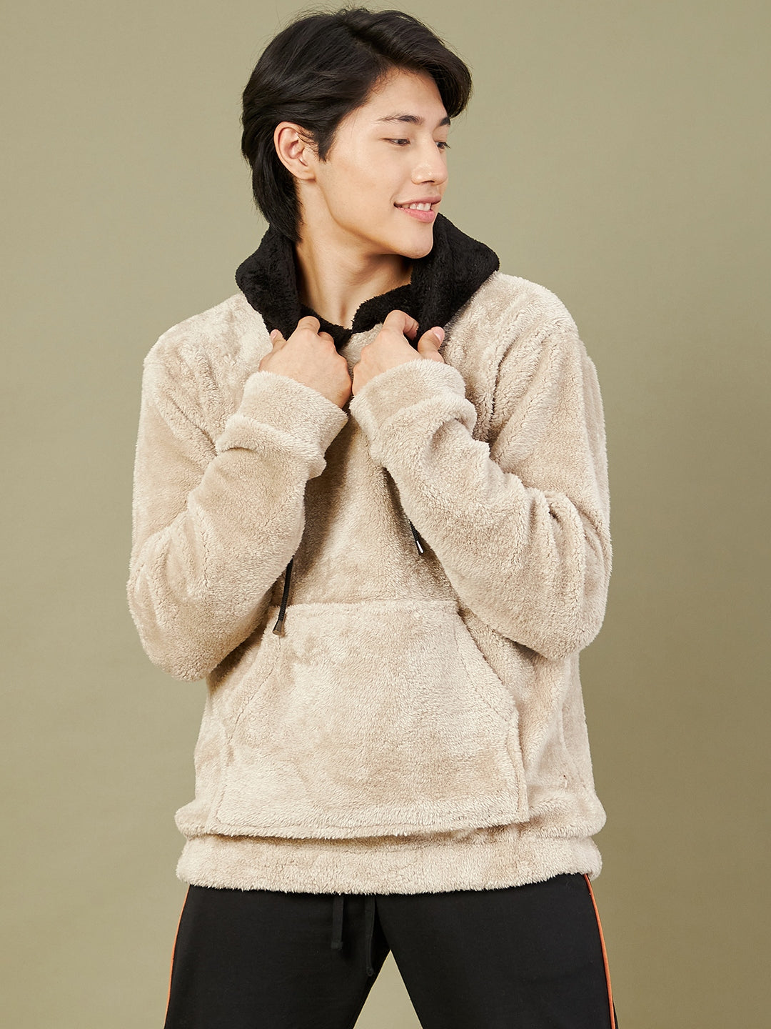 Men Light Grey Fur Colorblock Hoodie