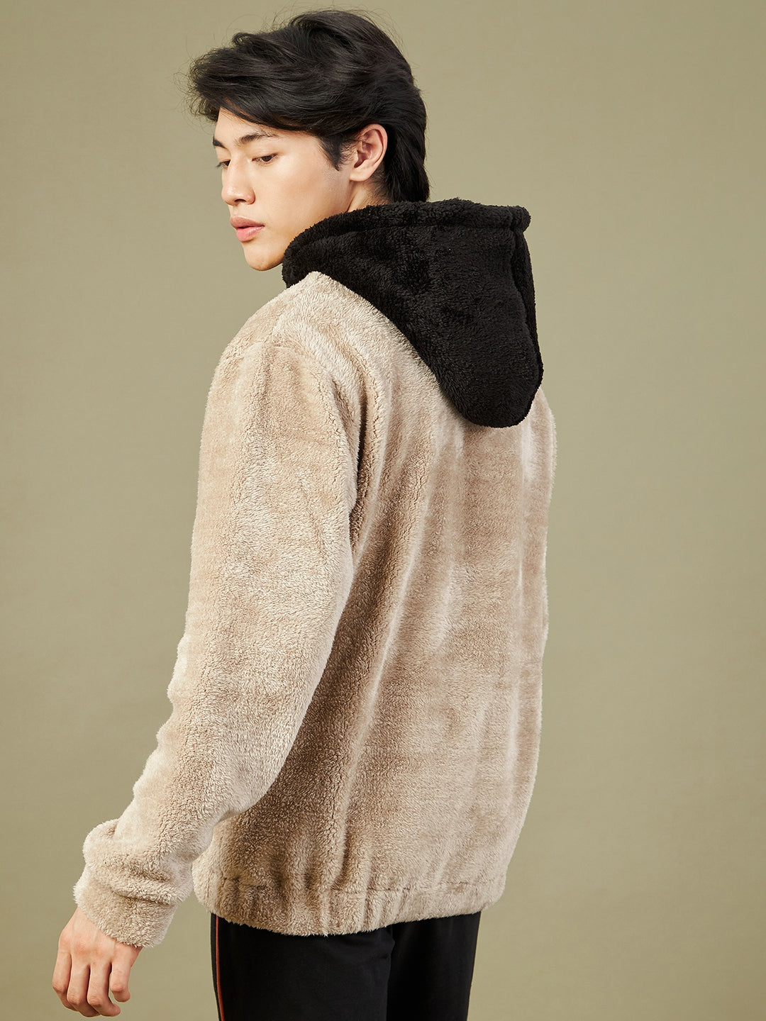 Men Light Grey Fur Colorblock Hoodie