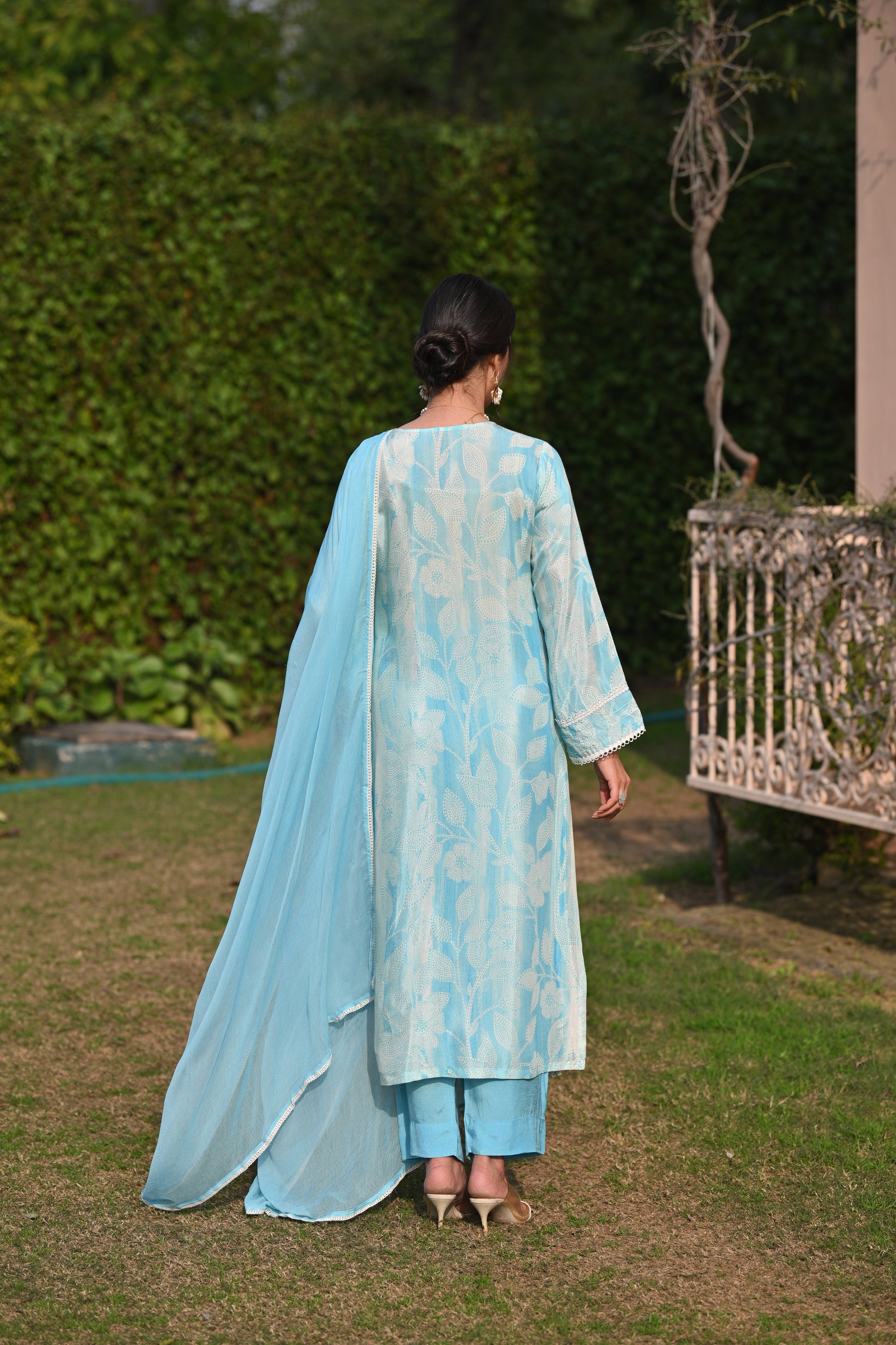 Spring Shaded Blue Muslin Suit Set with Chiffon Dupatta and Lace -SET OF -3