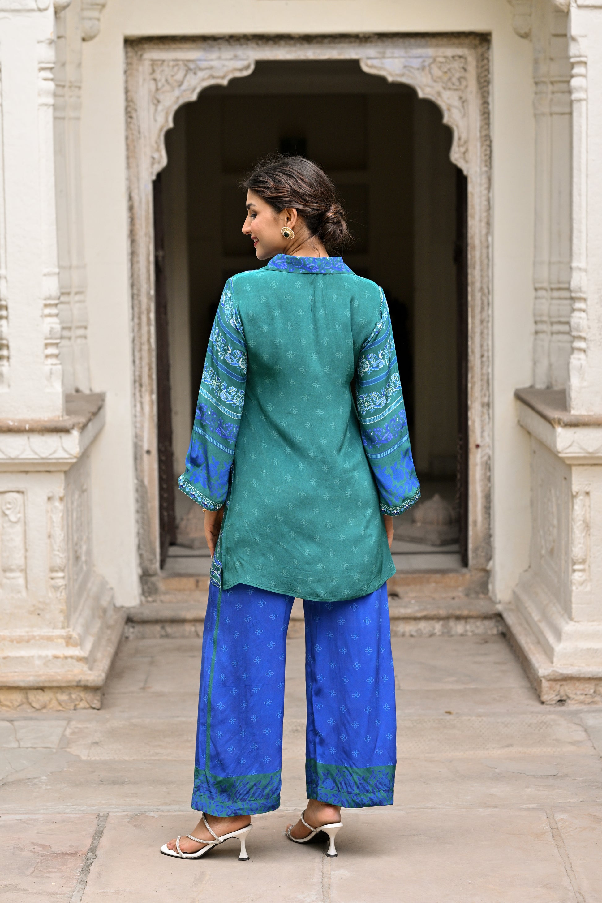 Vibrant Green and Blue Muslin Coord Set- SET OF-2