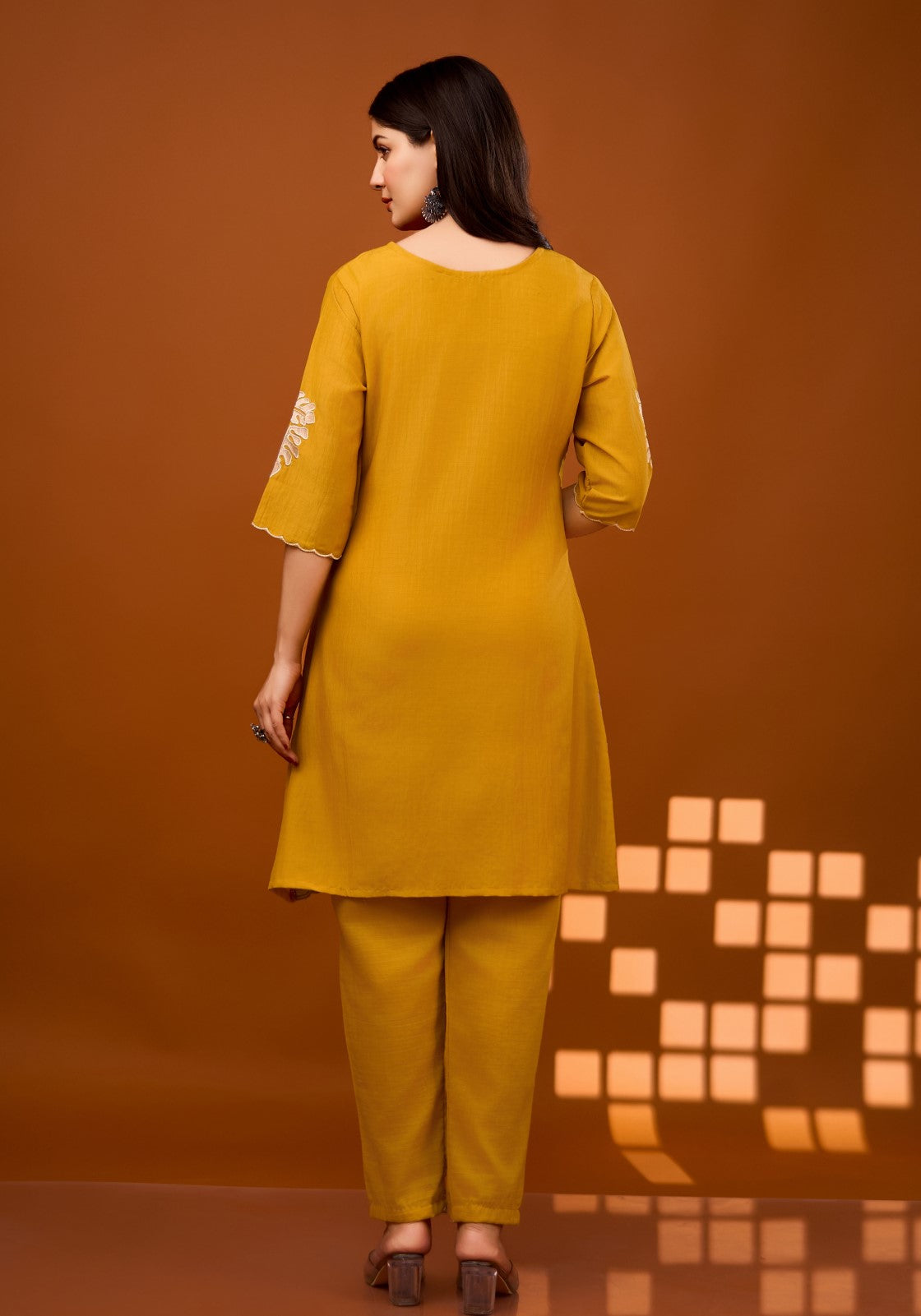 Nivedita Amber Embrodiered Co-ord Set- AL