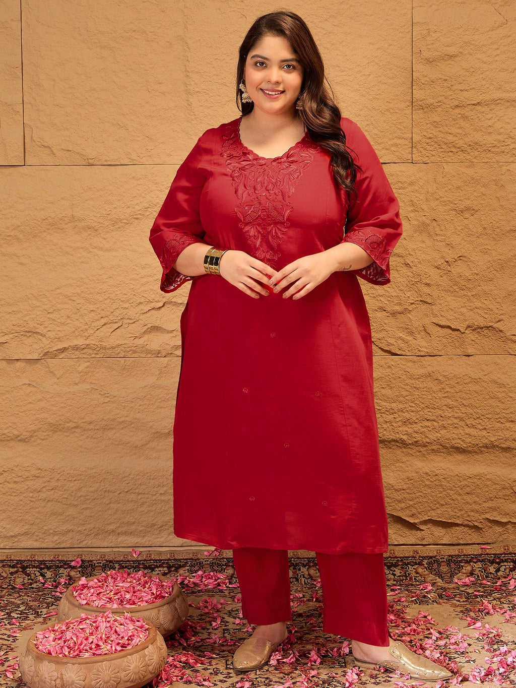 Plus Size Floral Yoke Design Straight Kurta With Trousers & Dupatta - ID