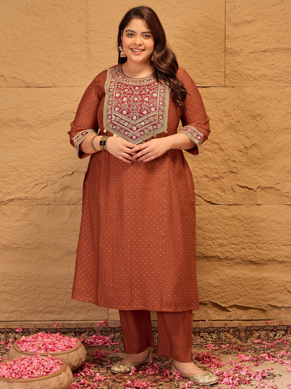 Plus Size Floral Yoke Design Sequinned Kurta With Trousers & Dupatta - ID