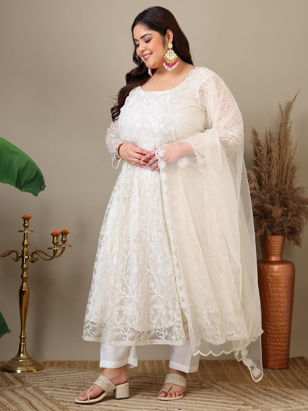 Women Floral Embroidered Empire Thread Work Kurta with Trousers & Dupatta - ID