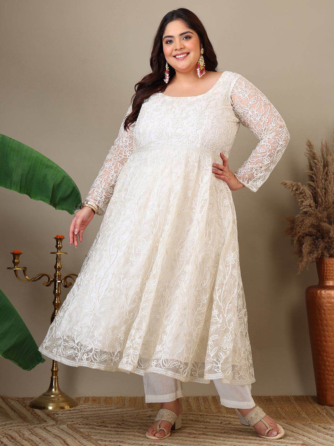 Women Floral Embroidered Empire Thread Work Kurta with Trousers & Dupatta - ID