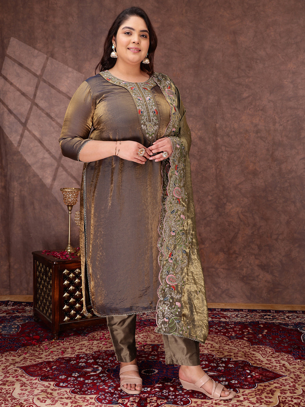 Women Floral Embroidered Regular Kurta with Trousers & With Dupatta - ID
