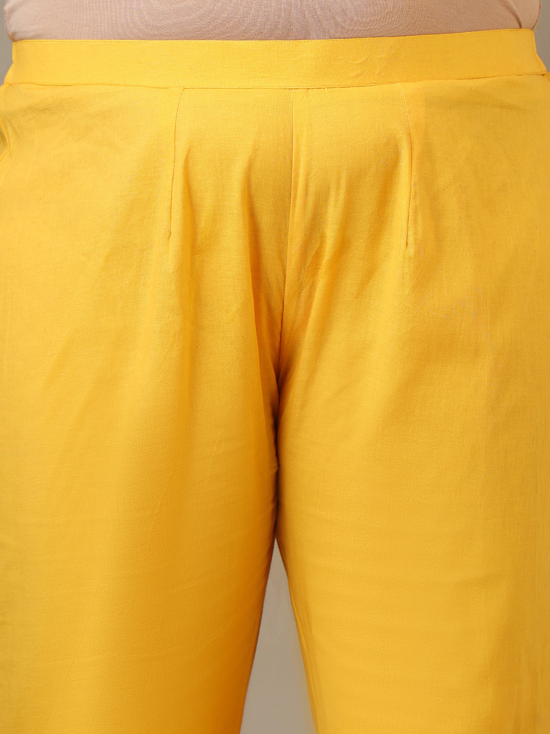 Women Ethnic Motifs Printed Regular Kurta & Trousers With Dupatta - ID