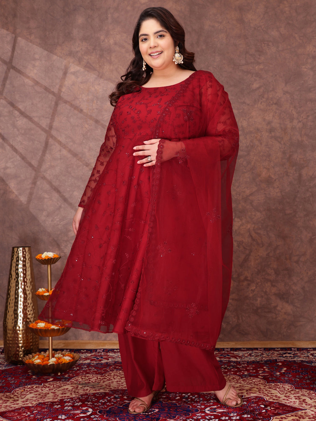 Women Floral Embroidered Thread Work Kurta with Palazzos & Dupatta - ID