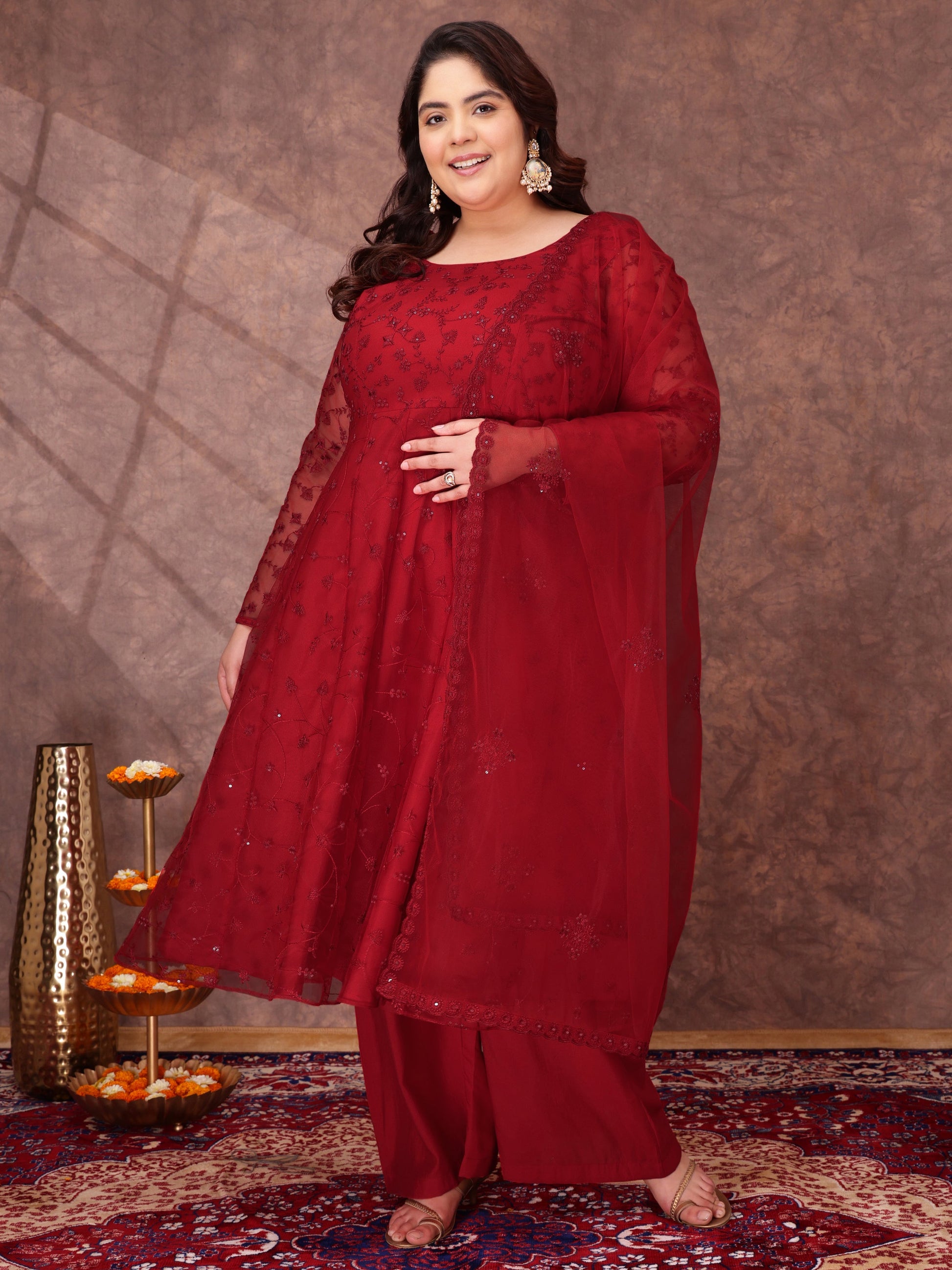 Women Floral Embroidered Thread Work Kurta with Palazzos & Dupatta - ID