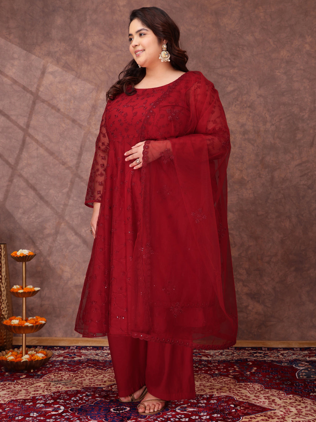 Women Floral Embroidered Thread Work Kurta with Palazzos & Dupatta - ID