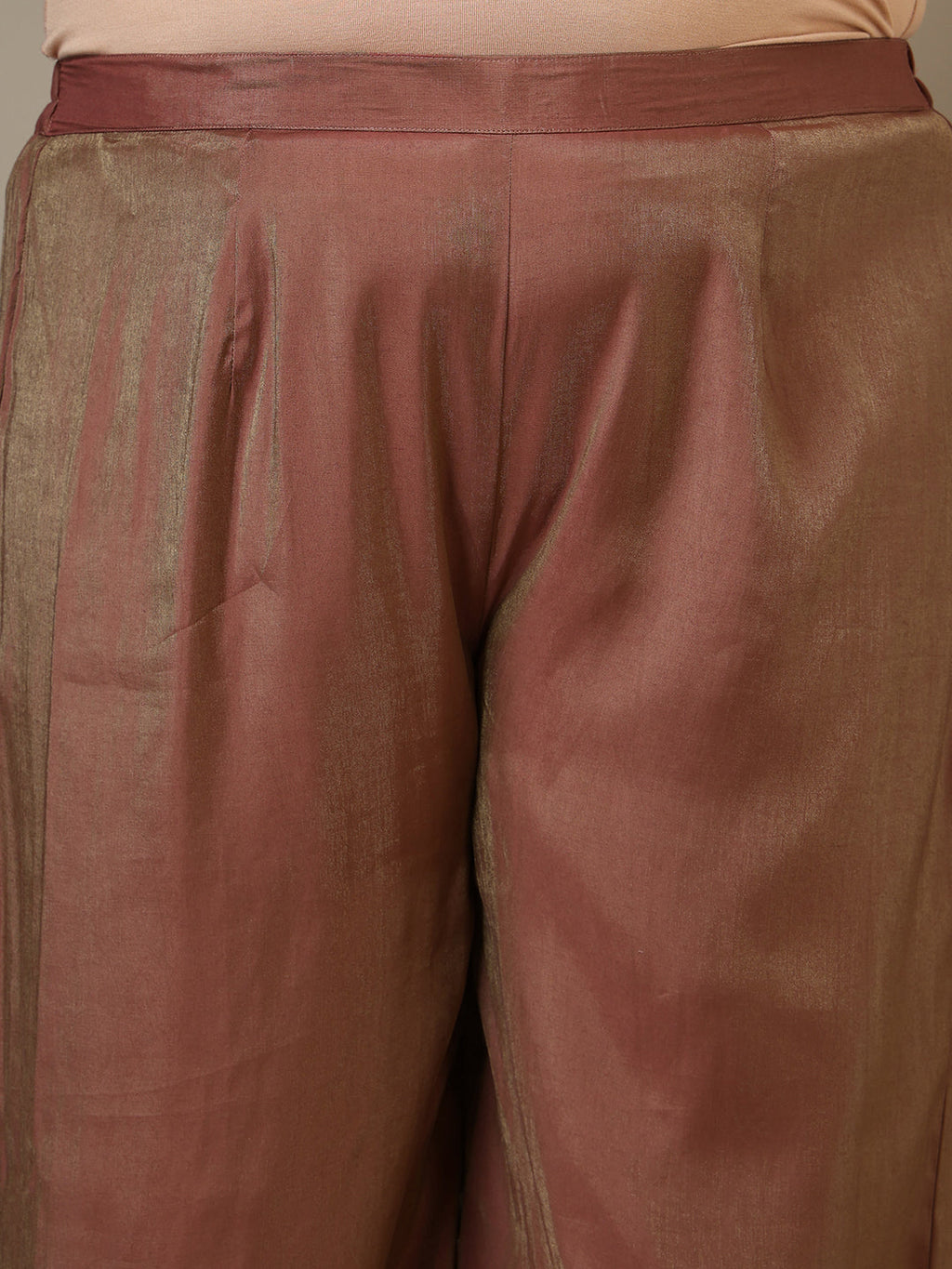 Plus Size Floral Embroidered Sequinned Kurta with Palazzos & Dupatta - ID