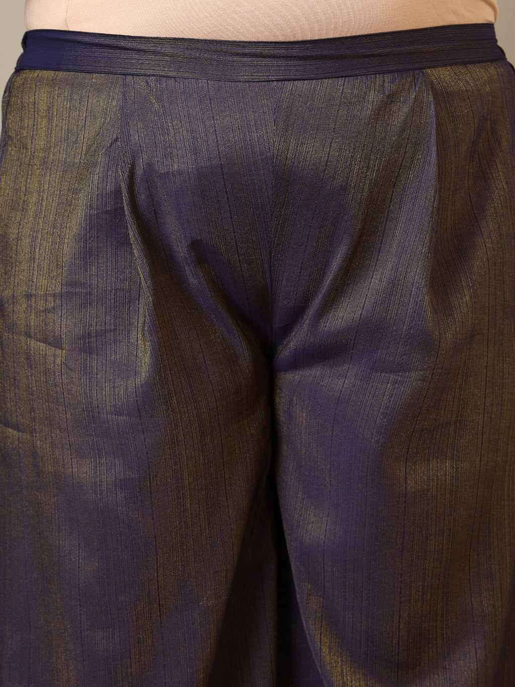 Ethnic Motifs Thread Work Straight Kurta With Palazzos & Dupatta - ID