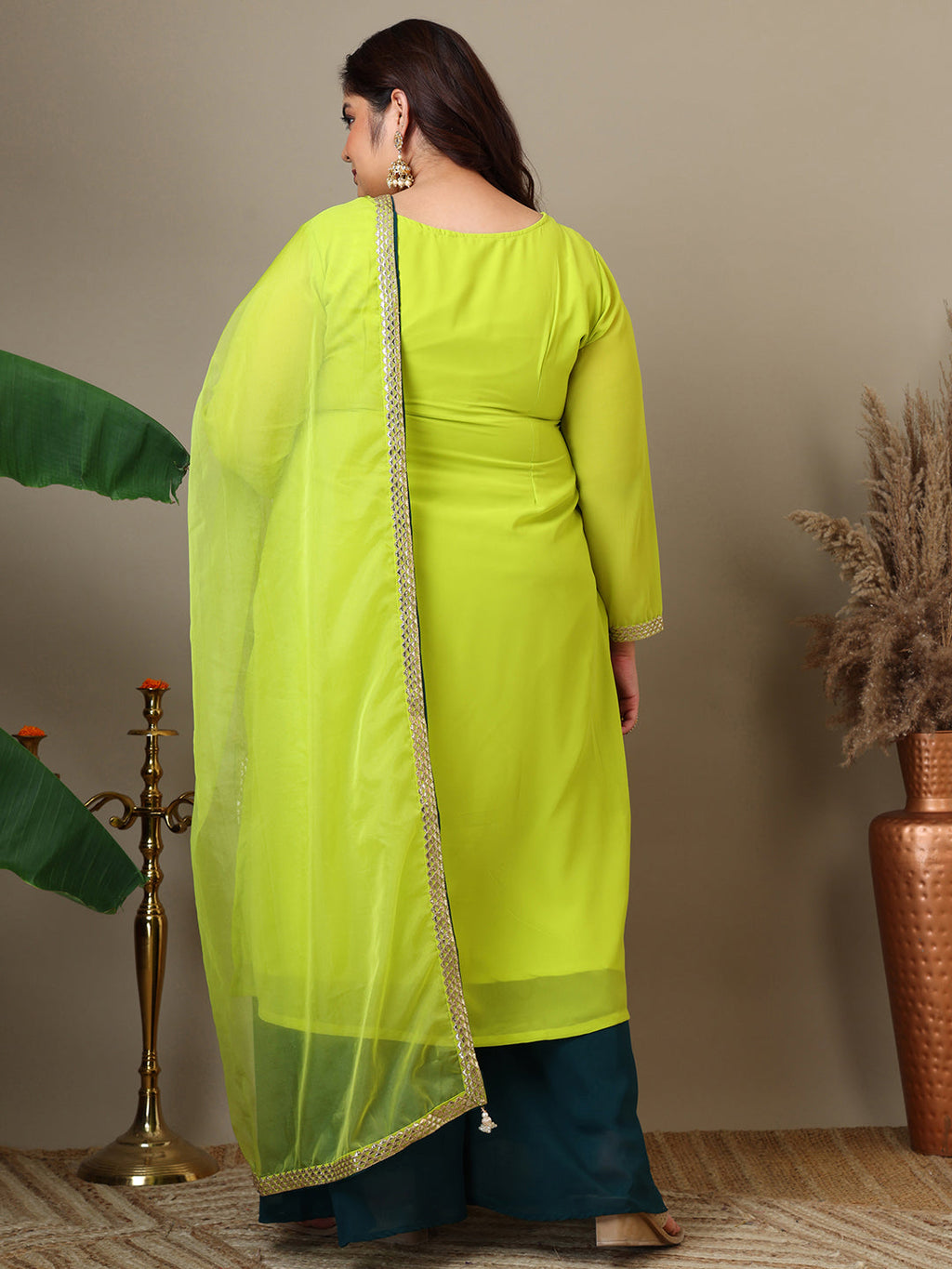 Women Plus Size Geometric Foil and Zari Embroidered Kurta Set with Dupatta - ID