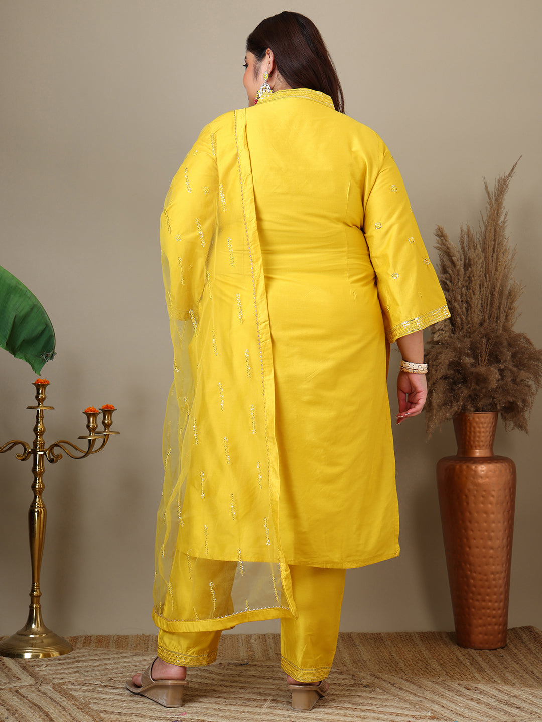 Women Floral Embroidered Regular Sequinned Kurta with Trousers & Dupatta - ID